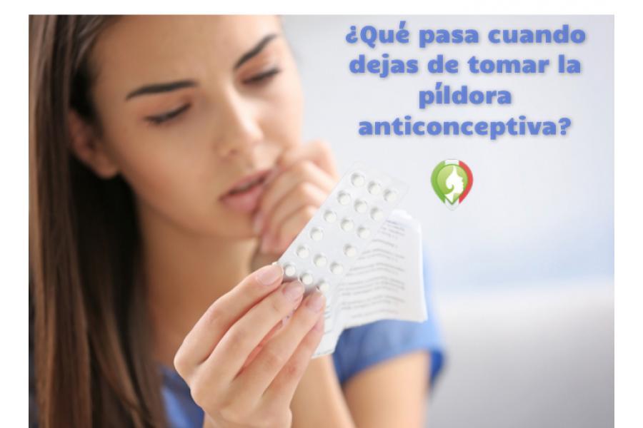 Chica dejando la pastilla anticonceptiva