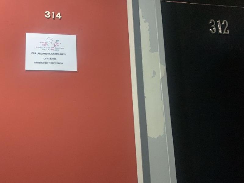 Entrada al consultorio